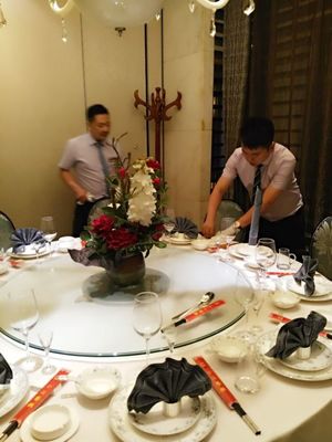 尊師重道，感恩同行——金海餐飲謝師宴火熱預定中，三重豪禮等您來享！